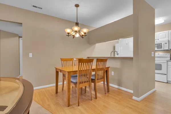 $264,900 | 1224 Joyce Lane, Ann Arbor, MI 48103