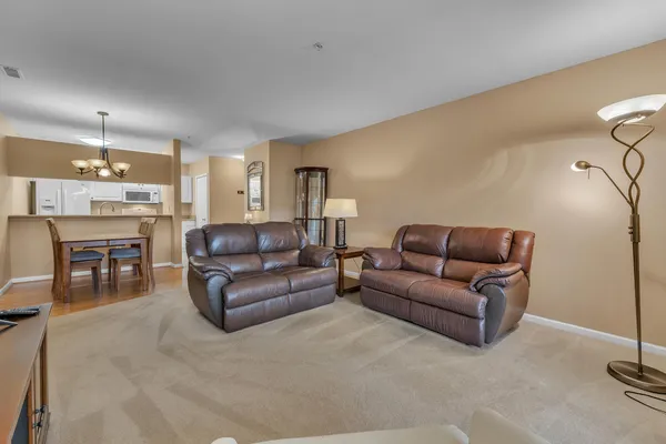 $264,900 | 1224 Joyce Lane, Ann Arbor, MI 48103