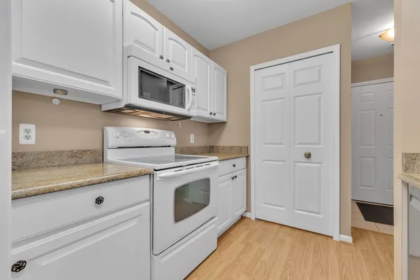 $264,900 | 1224 Joyce Lane, Ann Arbor, MI 48103