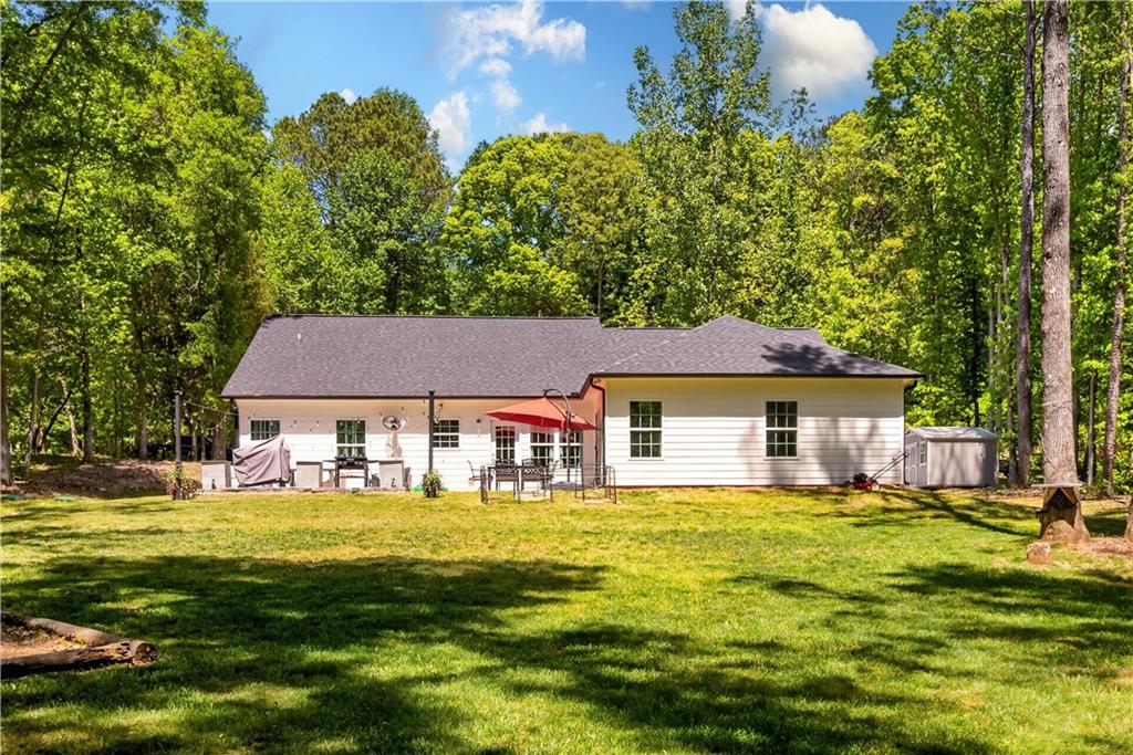584 Tuxedo Drive Commerce, GA 30530 - Photo 24 of 30 a house view with a outdoor space