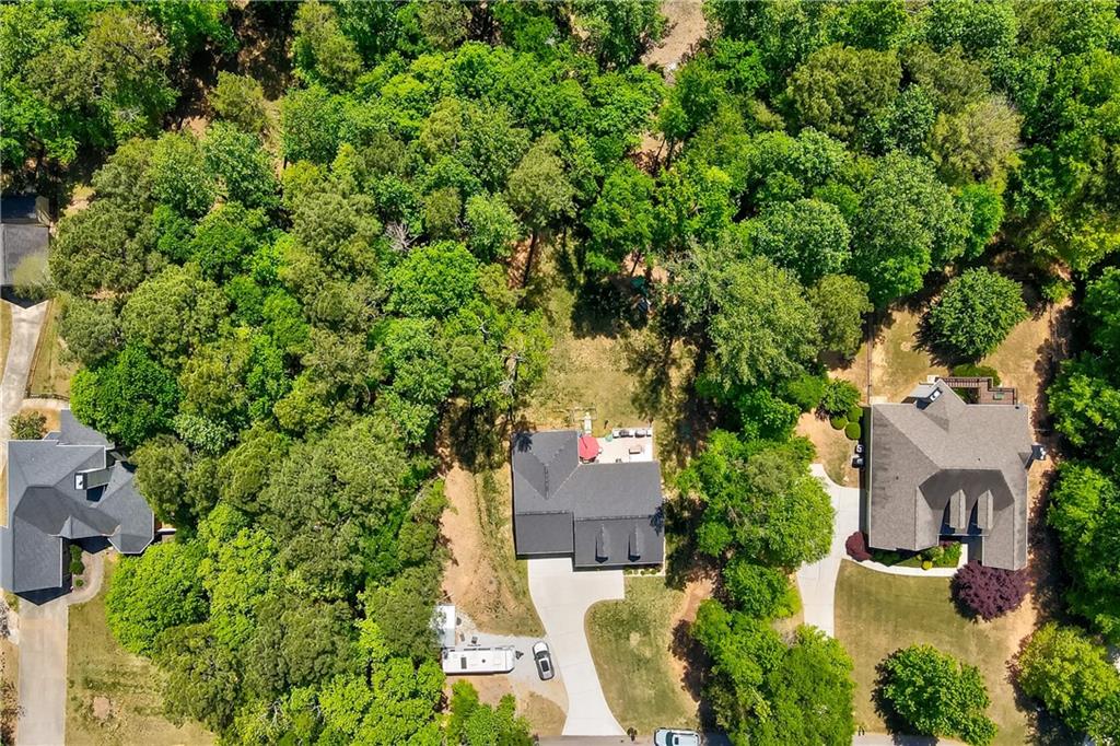584 Tuxedo Drive Commerce, GA 30530 - Photo 25 of 30 an aerial view of a house with yard and outdoor space