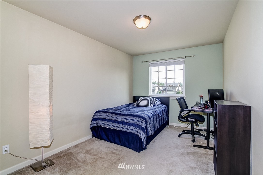 4331 226th Place Southeast Bothell, WA 98021 - Photo 14 of 19