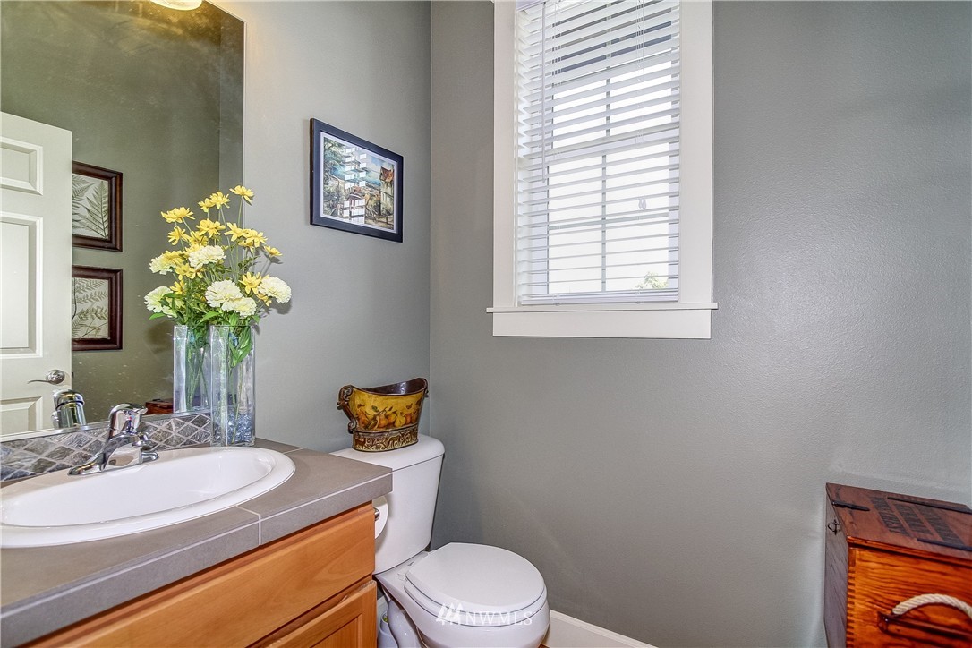 4331 226th Place Southeast Bothell, WA 98021 - Photo 10 of 19