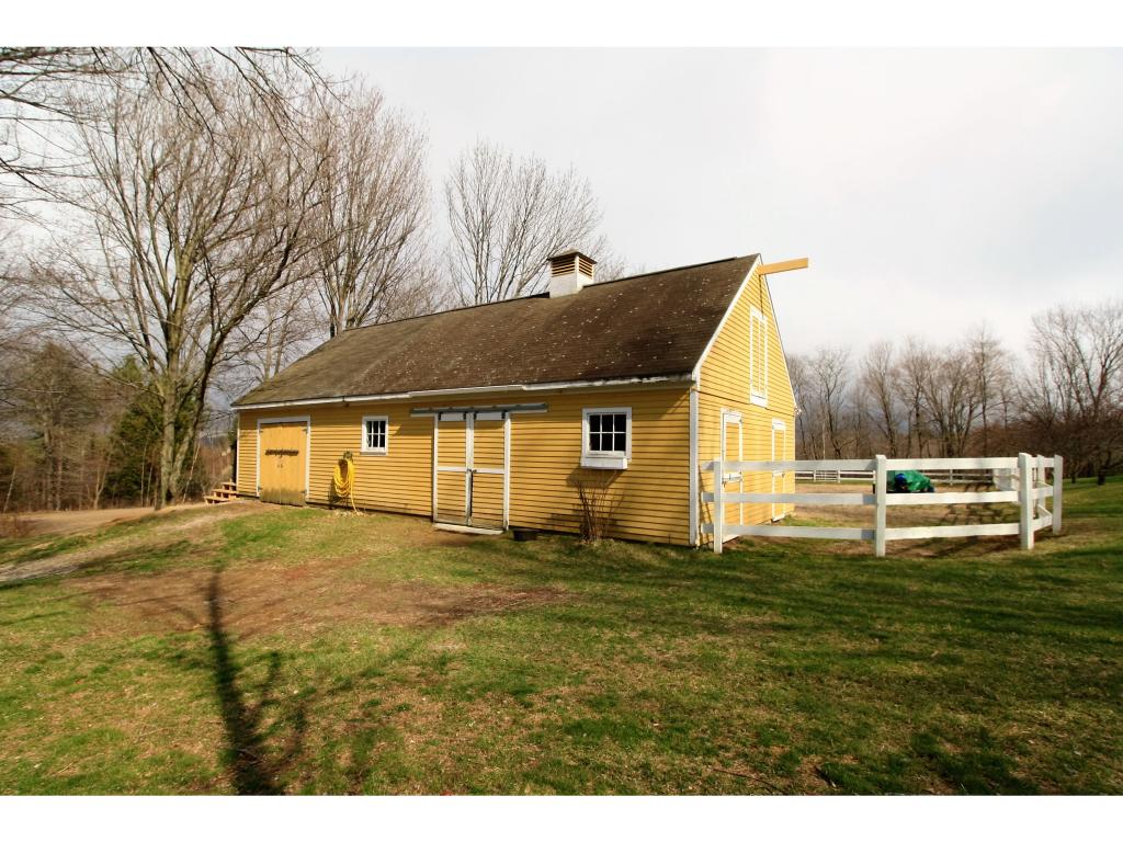 75 S Road Deerfield, NH 03037 - Photo 13 of 36