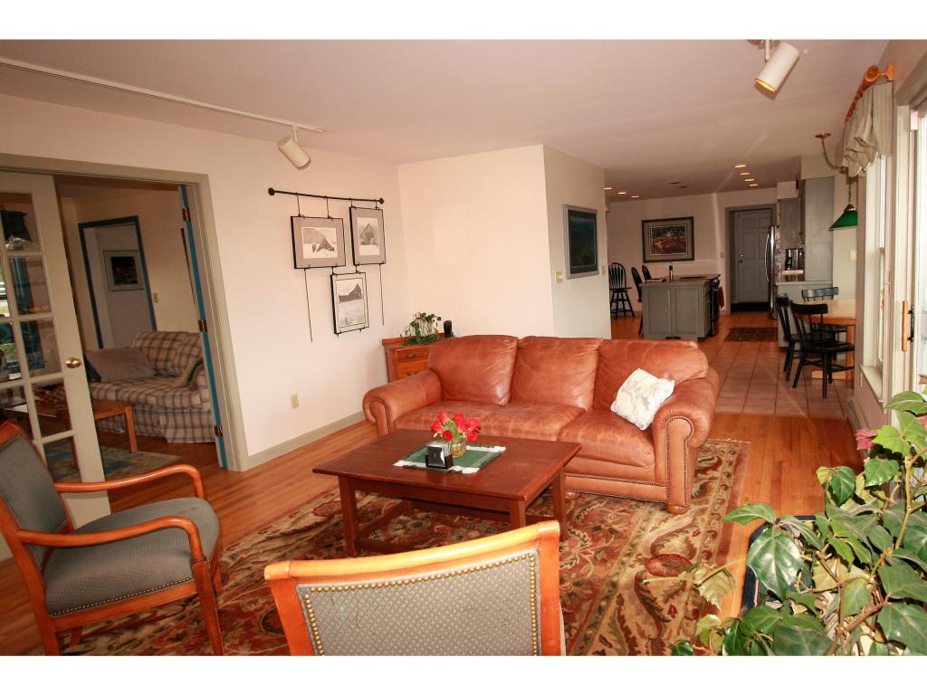75 S Road Deerfield, NH 03037 - Photo 23 of 36