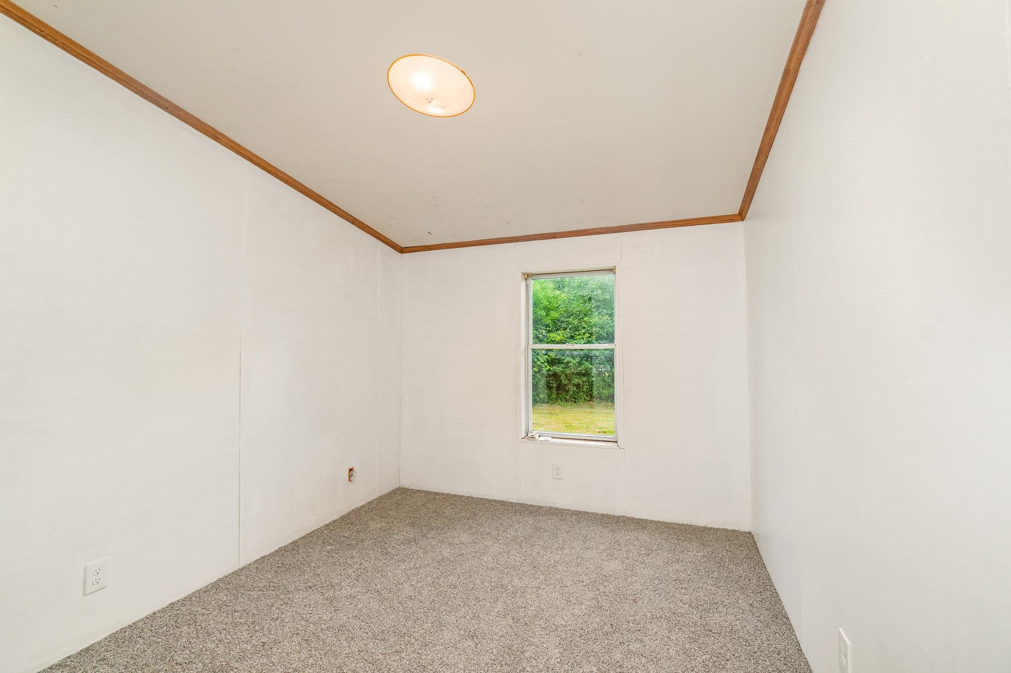 2065 South Meridian Road Midland, MI 48640 - Photo 17 of 27