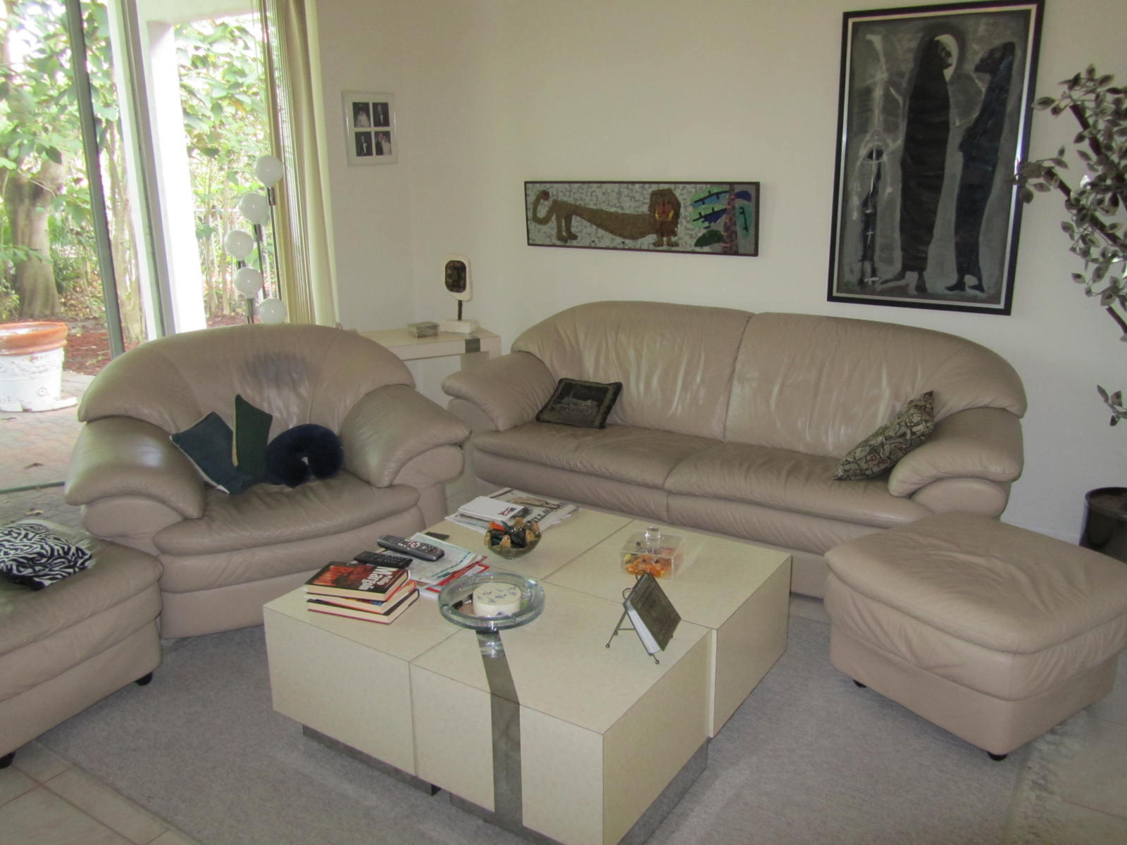 23342 Torre Circle Boca Raton, FL 33433 - Photo 6 of 11 Family room