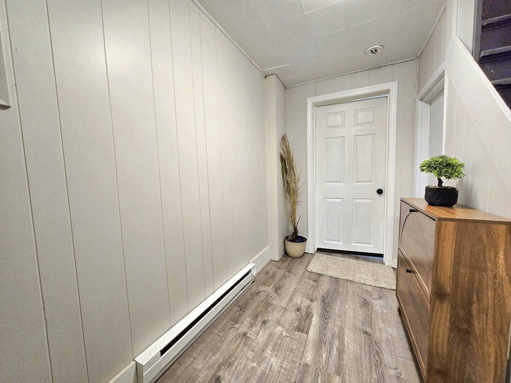 81 Limerick Street Gardner, MA 01440 - Photo 9 of 42