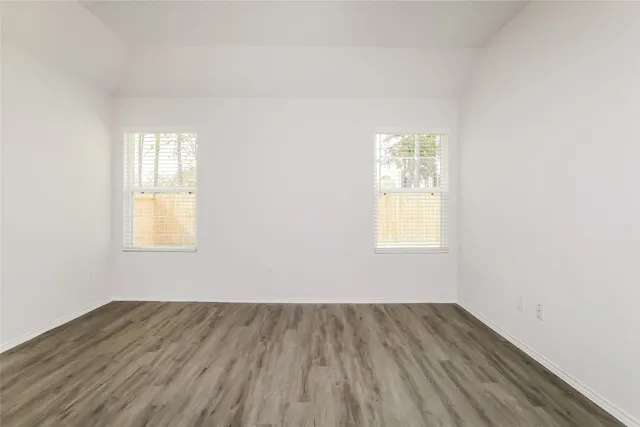 $1,620 | 108 Blue Crane Street, Huntsville, TX 77320