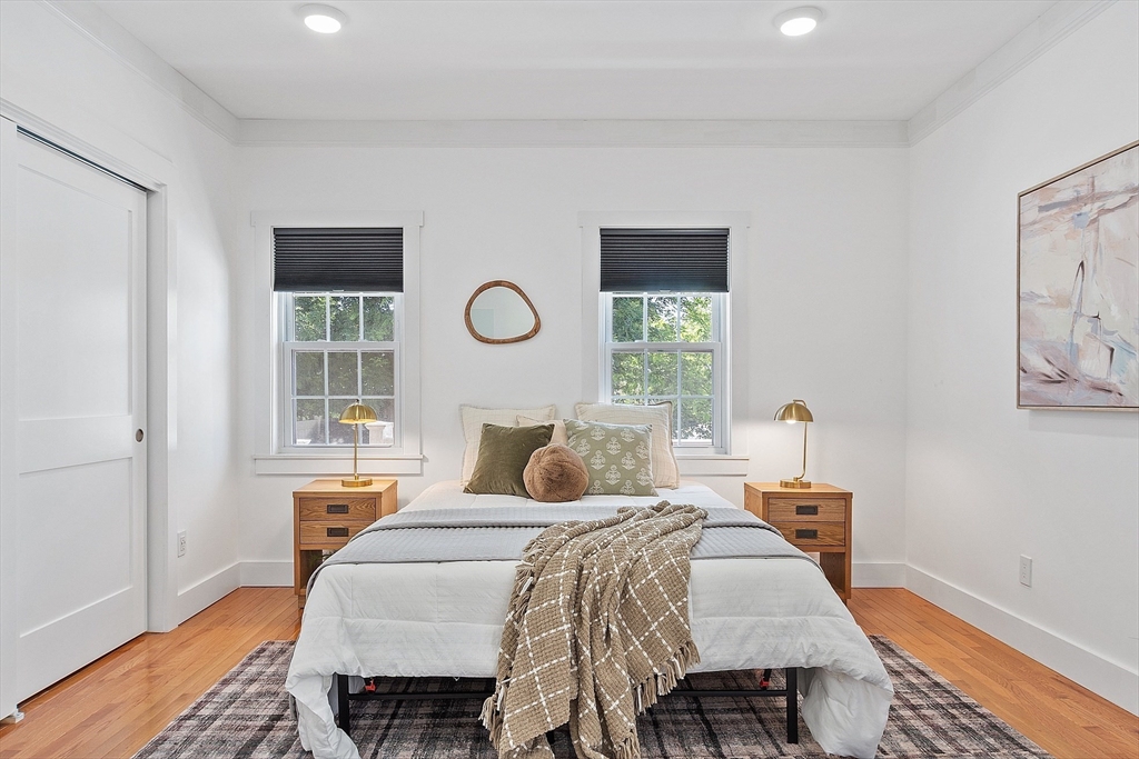 19 Conwell Street, Unit 1 Somerville, MA 02143 - Photo 12 of 32