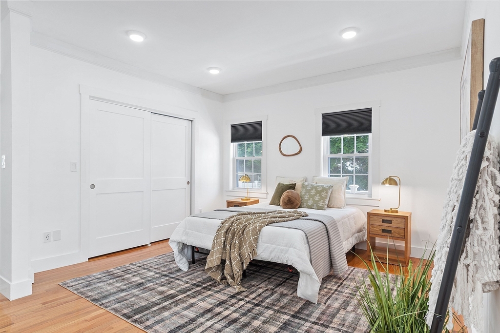 19 Conwell Street, Unit 1 Somerville, MA 02143 - Photo 13 of 32