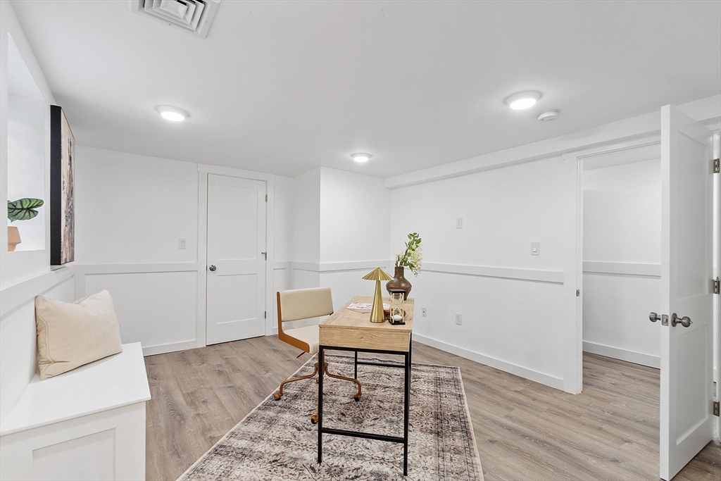 19 Conwell Street, Unit 1 Somerville, MA 02143 - Photo 21 of 32