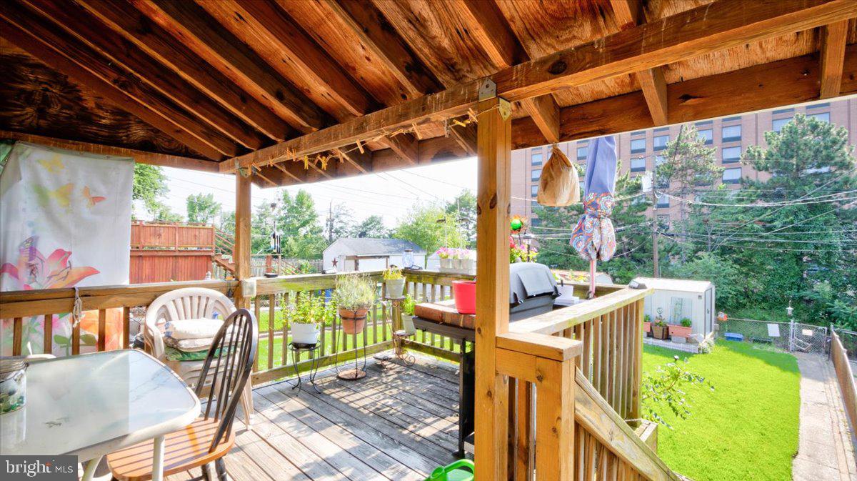 1118 Anglesea Street Baltimore, MD 21224 - Photo 15 of 17