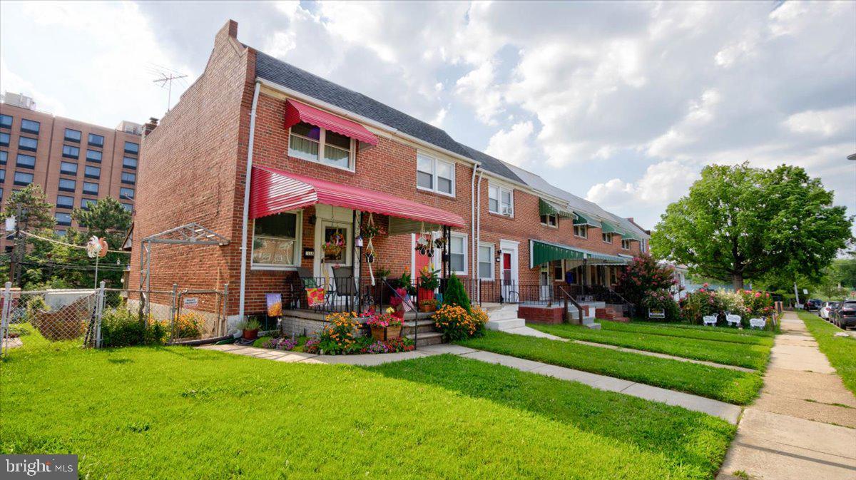 1118 Anglesea Street Baltimore, MD 21224 - Photo 3 of 17 End of Group Experience!