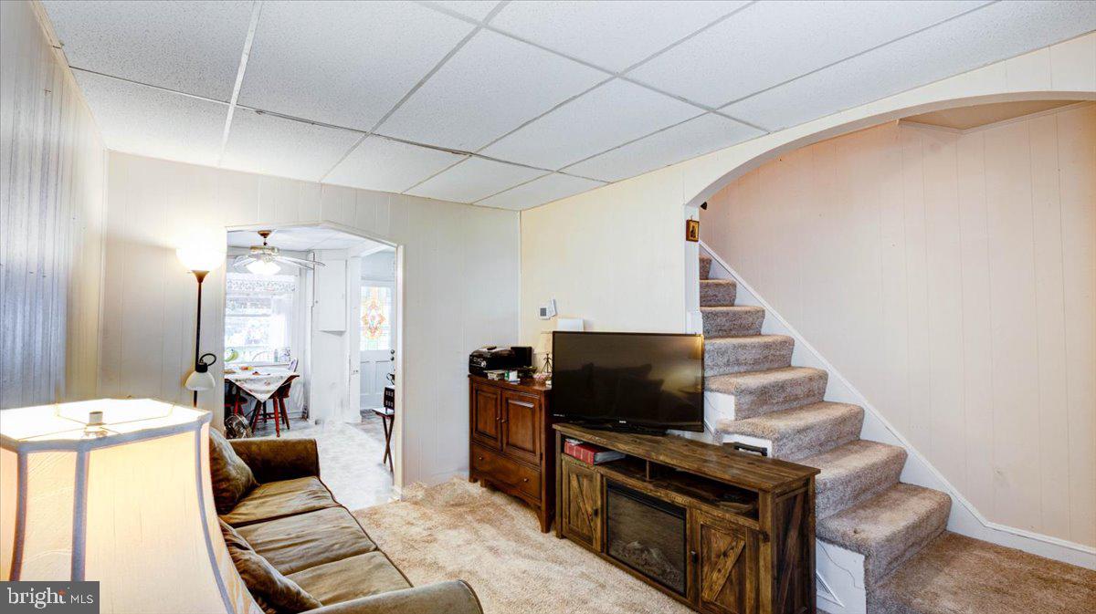 1118 Anglesea Street Baltimore, MD 21224 - Photo 4 of 17