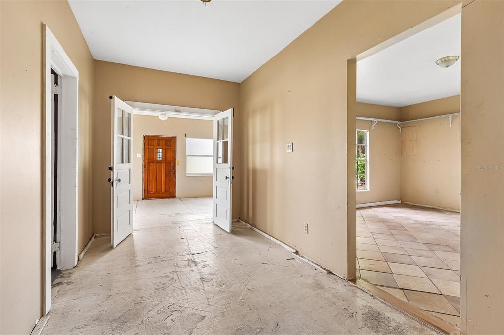 3701 East Warm Springs Avenue Coleman, FL 34785 - Photo 7 of 33
