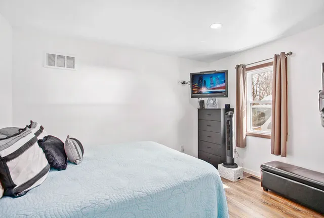 $289,900 | 6867 Debralyn Drive, Unionville, MI 48767