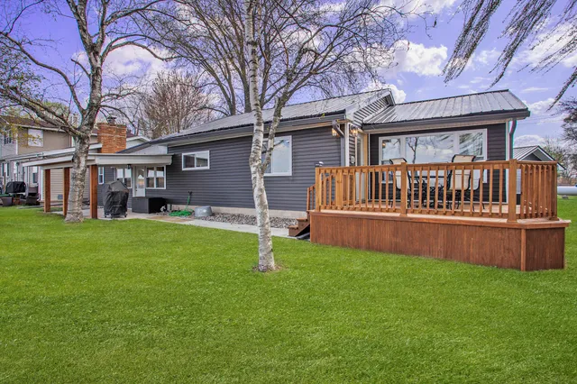 $289,900 | 6867 Debralyn Drive, Unionville, MI 48767