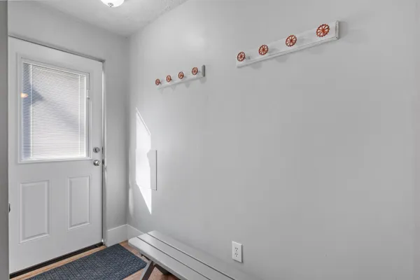 $2,200 | 65 South Elm Street, Unit 2, Manchester, NH 03103