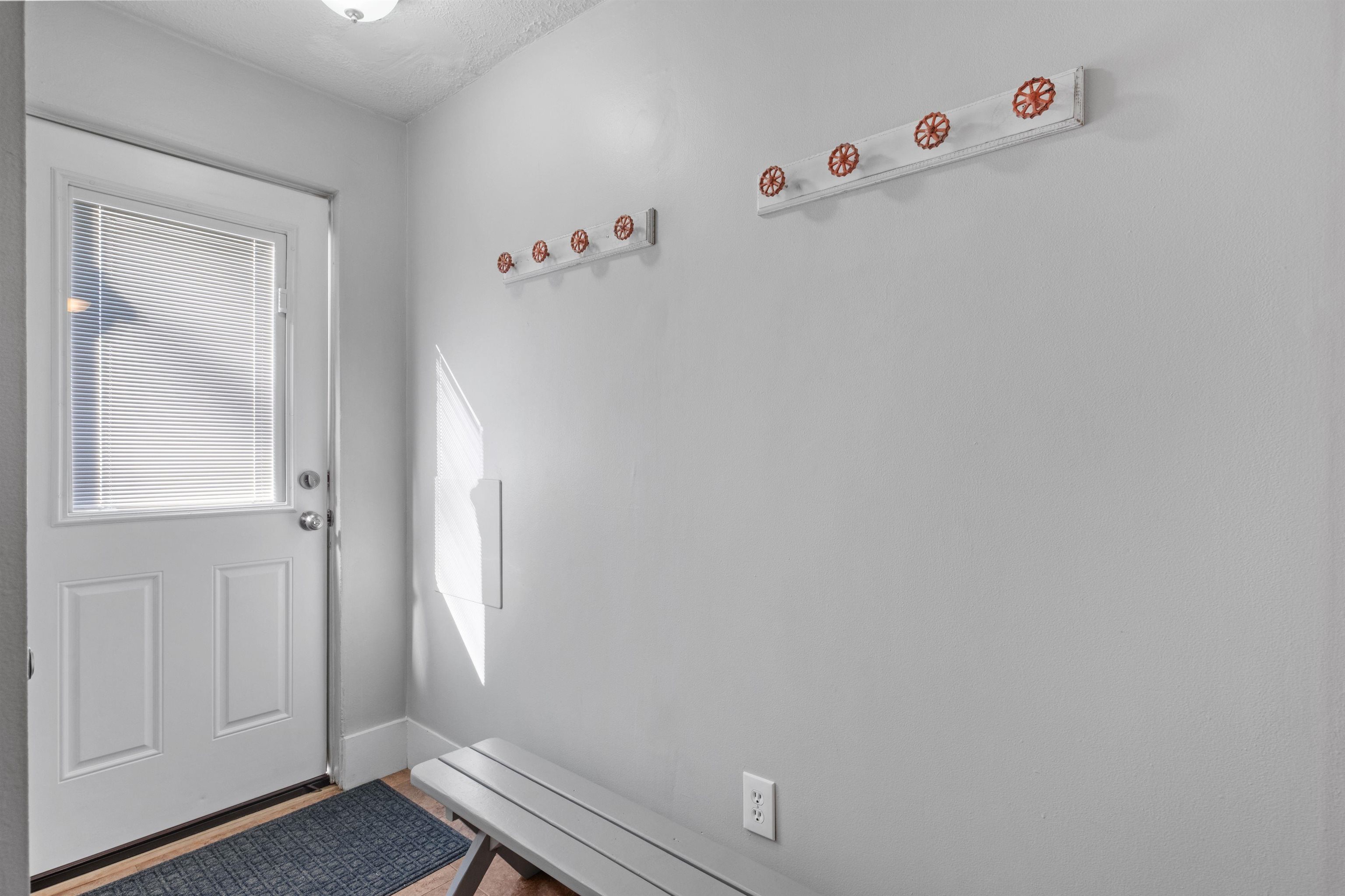 65 South Elm Street, Unit 2 Manchester, NH 03103 - Photo 17 of 28