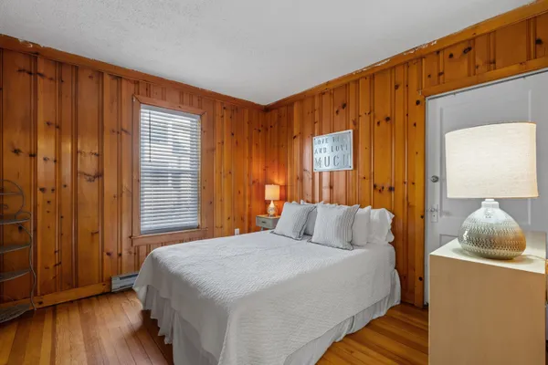 $2,200 | 65 South Elm Street, Unit 2, Manchester, NH 03103