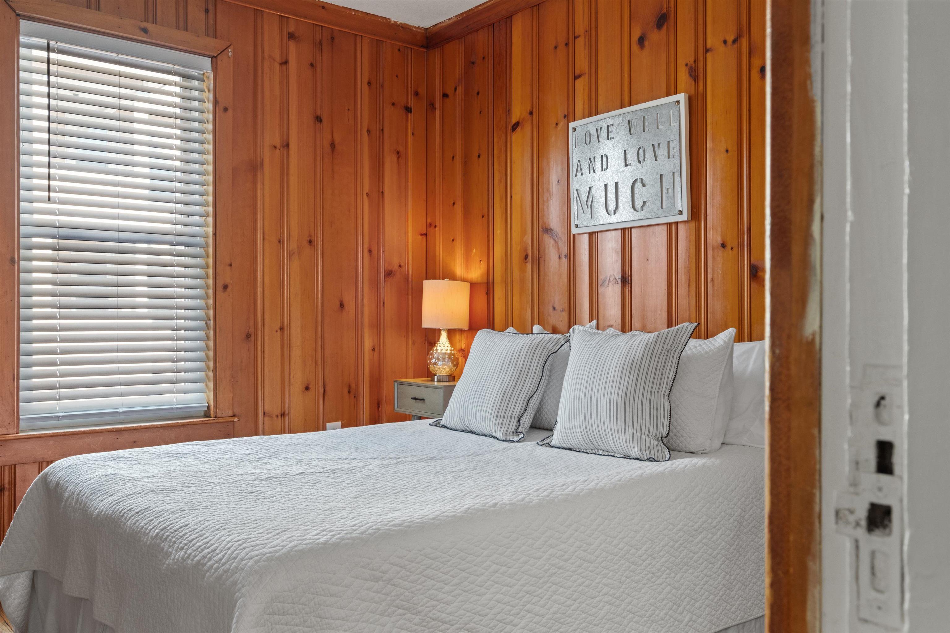 65 South Elm Street, Unit 2 Manchester, NH 03103 - Photo 10 of 28