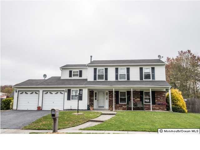 82 Starlight Road Howell, NJ 07731 - Photo 1 of 3 Primary Photo