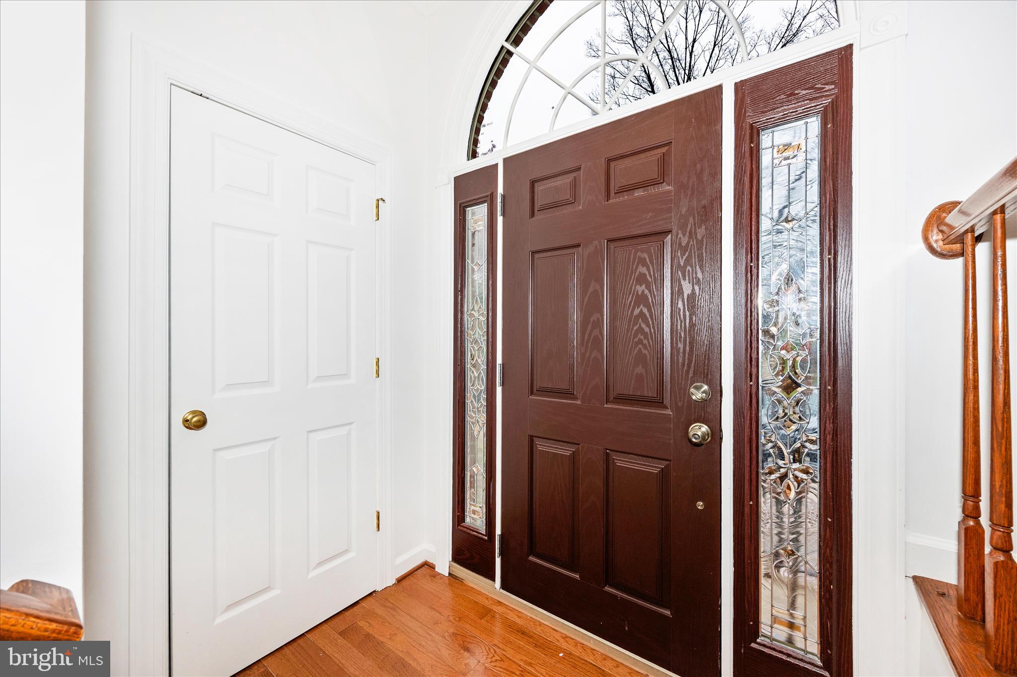 5577 Rivendell Place Frederick, MD 21703 - Photo 3 of 51 a view of front door