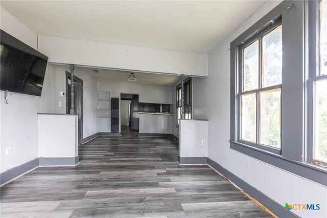 $169,000 | 1515 Moulton Street, Shiner, TX 77984