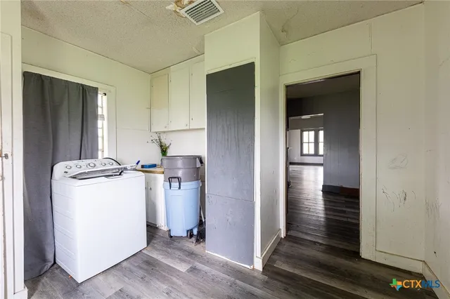 $169,000 | 1515 Moulton Street, Shiner, TX 77984