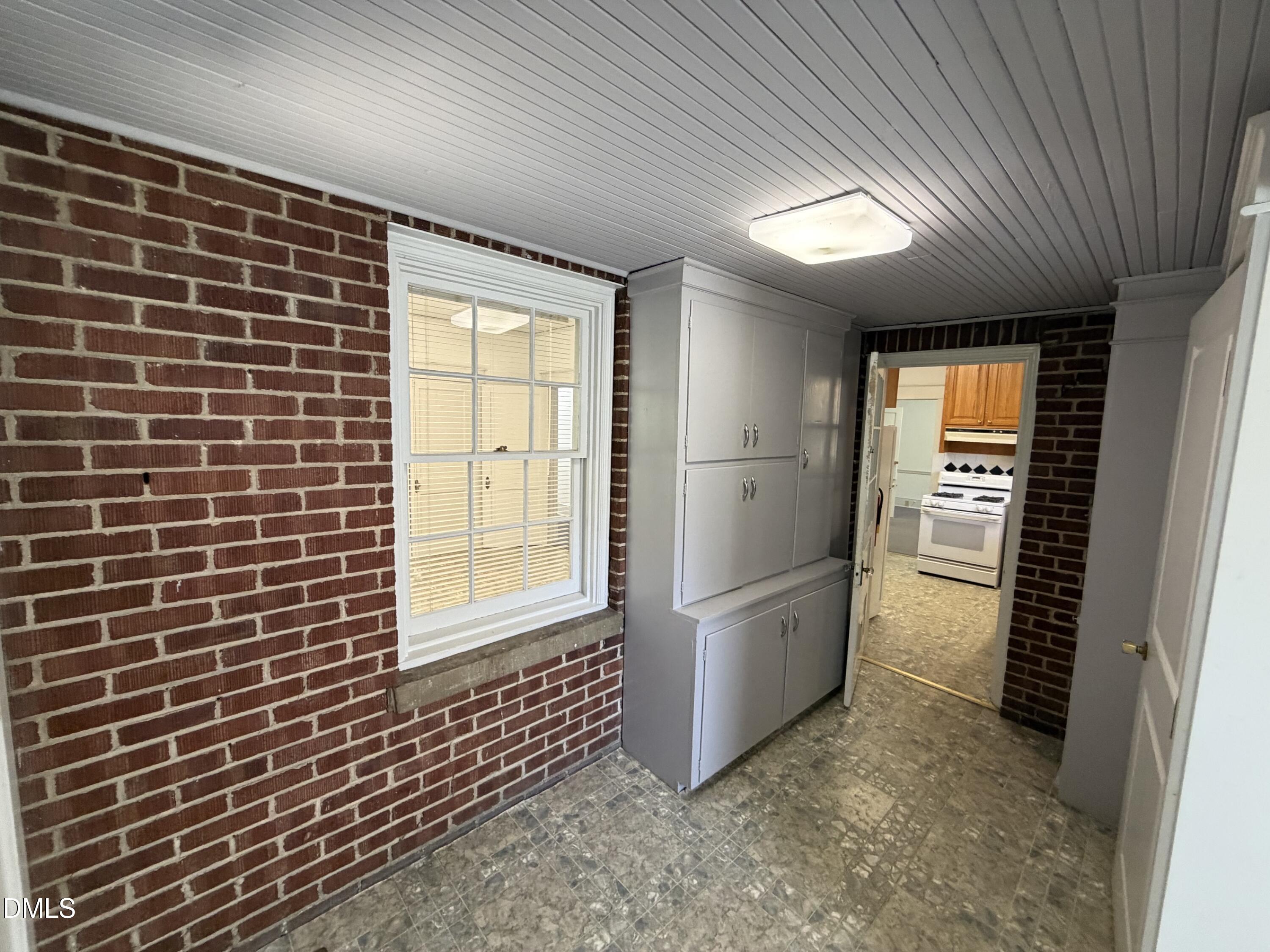 407 North Main Street Roxboro, NC 27573 - Photo 22 of 30 IMG_9977