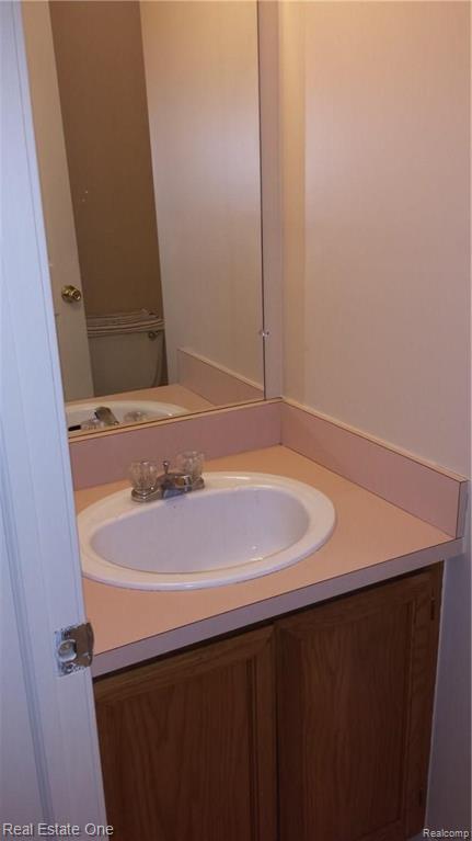 15062 Riverside Drive Sterling Heights, MI 48313 - Photo 8 of 15
