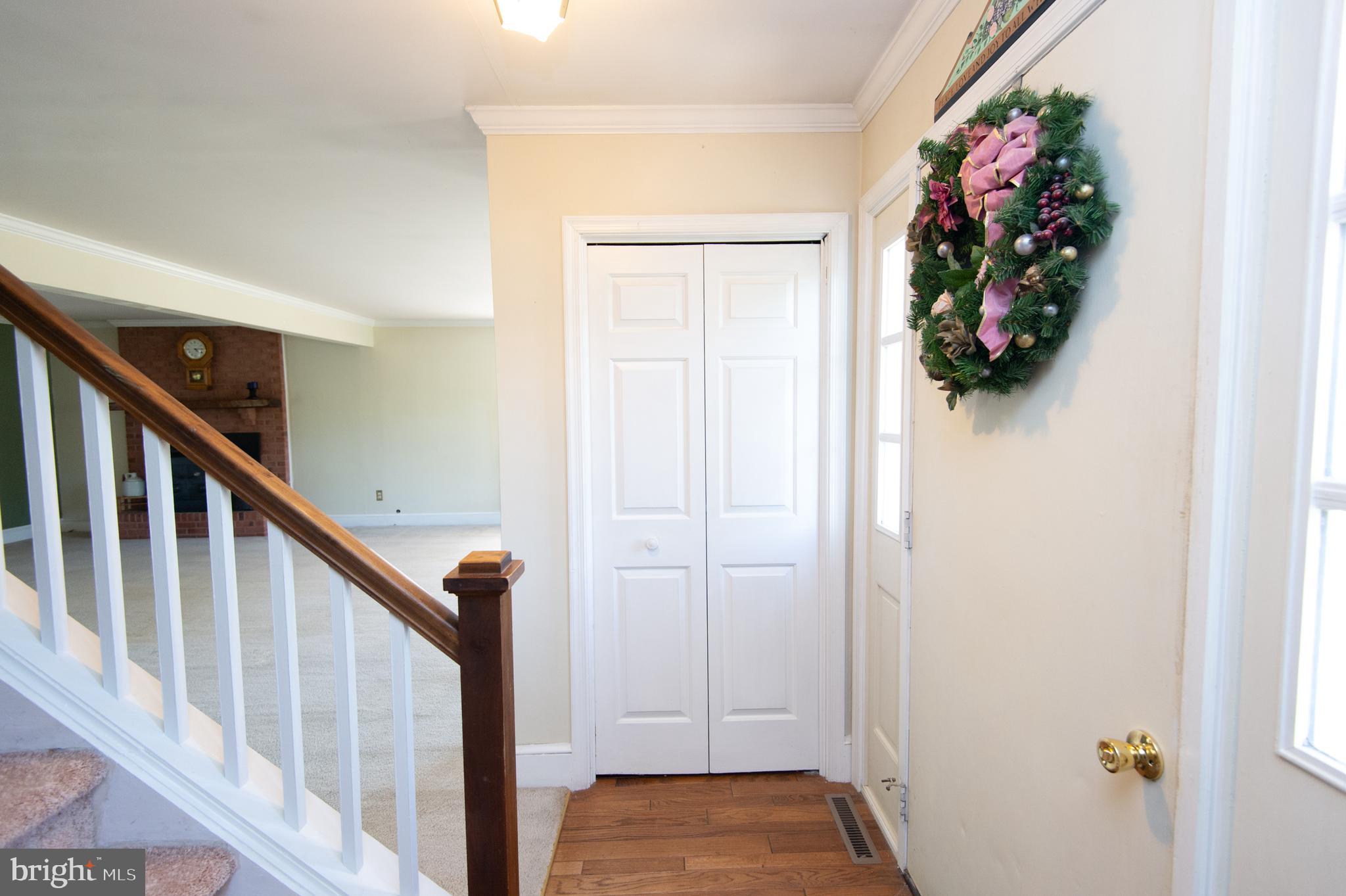 5153 Paw Paw Road Cambridge, MD 21613 - Photo 13 of 26 Foyer - Stairway & Entry Closet