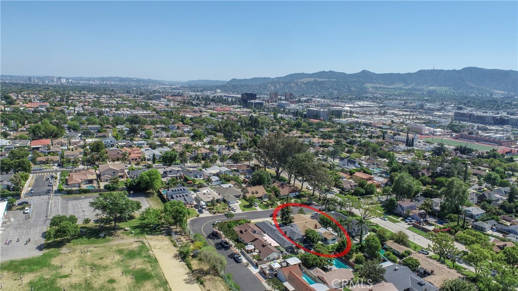 611 Delaware Road Burbank, CA 91504 - Photo 46 of 50