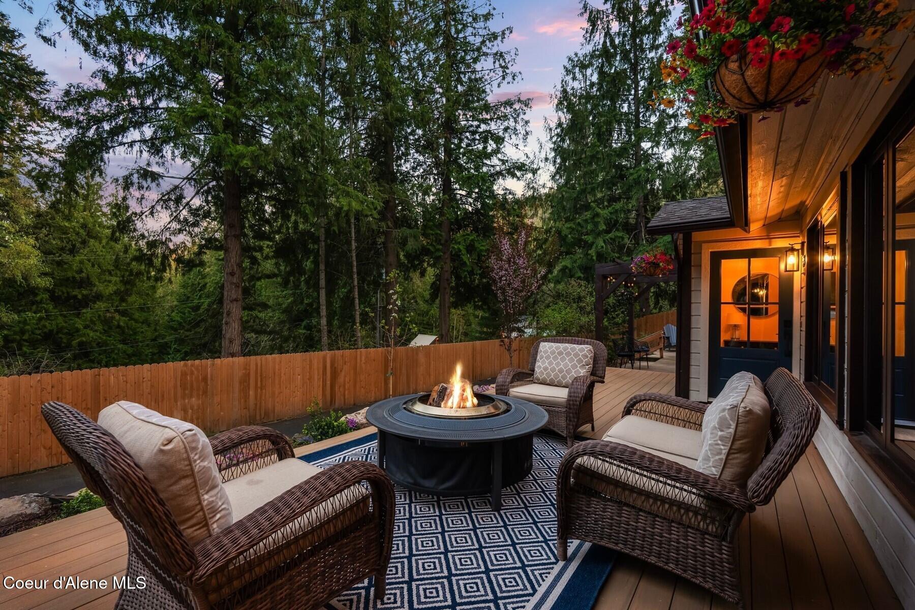 5884 East Hayden Lake Road Hayden, ID 83835 - Photo 42 of 66 Expansive decking with multiple