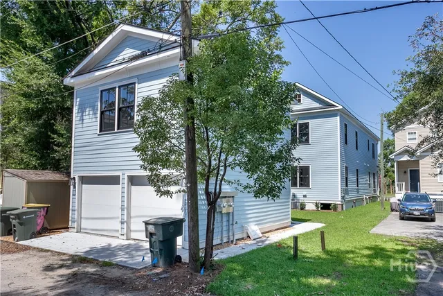 $400 | 1718 Barnard Street, Savannah, GA 31401