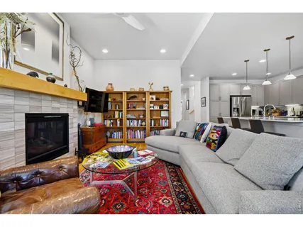$1,200,000 | 340 McConnell Drive, Lyons, CO 80540