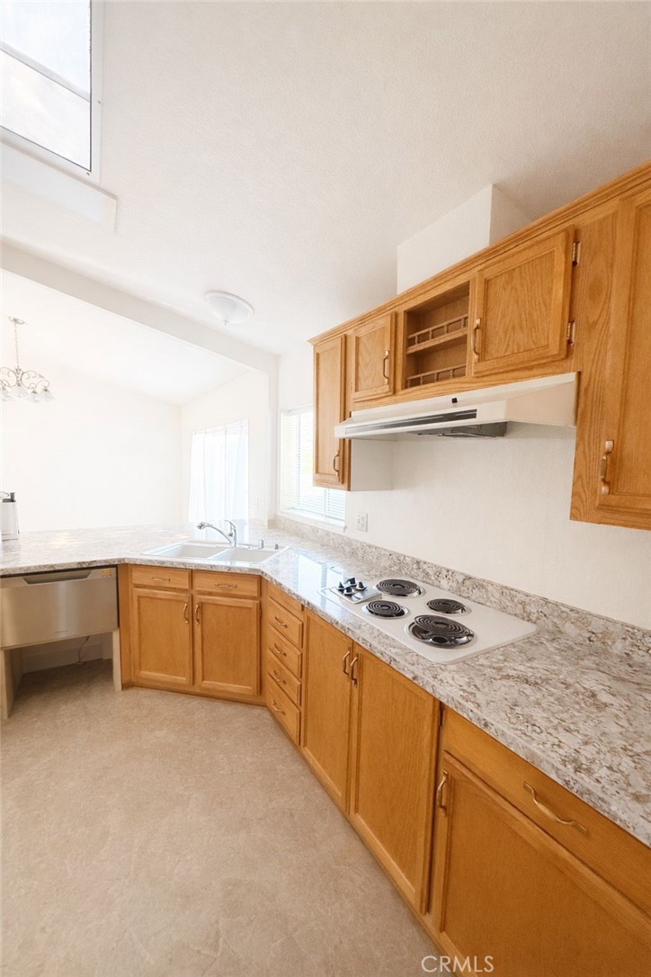 2050 Springfield Drive Chico, CA 95928 - Photo 5 of 11