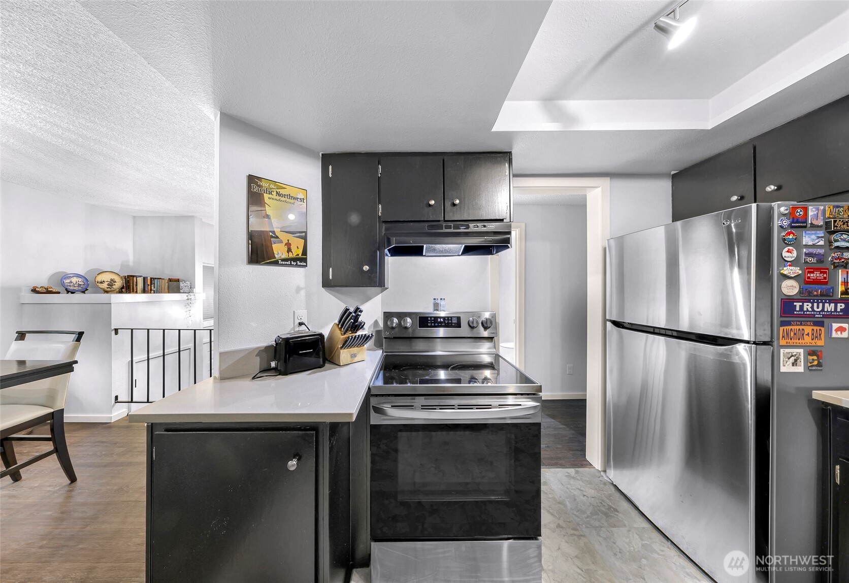 1211 North 8th Street, Unit 2 Mount Vernon, WA 98273 - Photo 13 of 38 a kitchen with a refrigerator stove and microwave