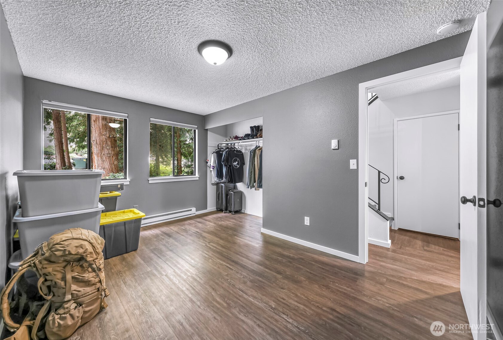 1211 North 8th Street, Unit 2 Mount Vernon, WA 98273 - Photo 25 of 38 a view of a livingroom with furniture and a wooden floor