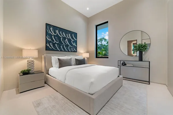 $22,000,000 | 5545 Southwest 81st Terrace, Miami, FL 33143