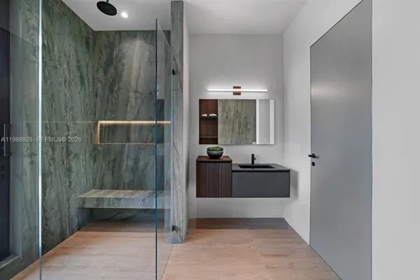 $22,000,000 | 5545 Southwest 81st Terrace, Miami, FL 33143