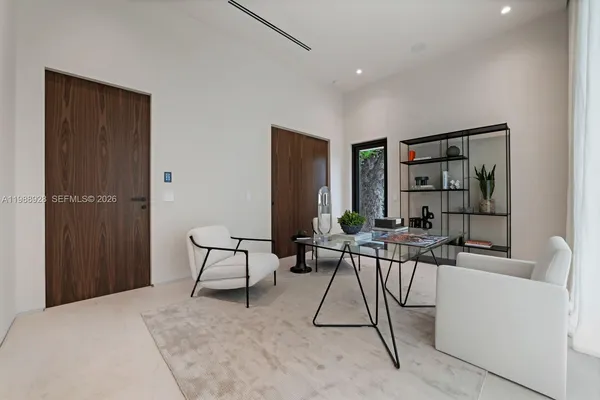 $22,000,000 | 5545 Southwest 81st Terrace, Miami, FL 33143