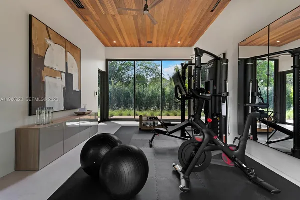 $22,000,000 | 5545 Southwest 81st Terrace, Miami, FL 33143