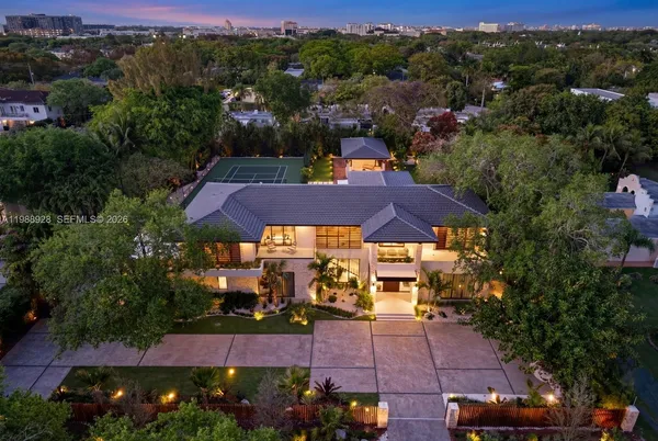 $22,000,000 | 5545 Southwest 81st Terrace, Miami, FL 33143