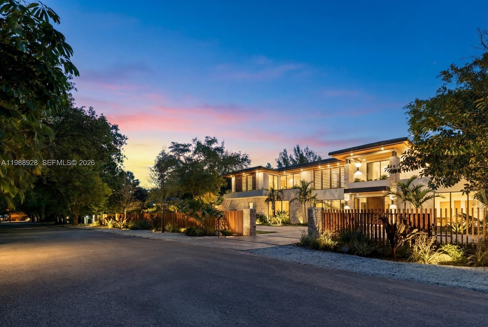 5545 Southwest 81st Terrace Miami, FL 33143 - Photo 92 of 100 a view of a street with a building in the background