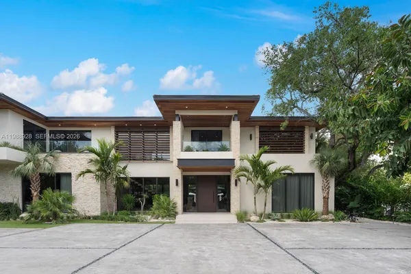 $22,000,000 | 5545 Southwest 81st Terrace, Miami, FL 33143