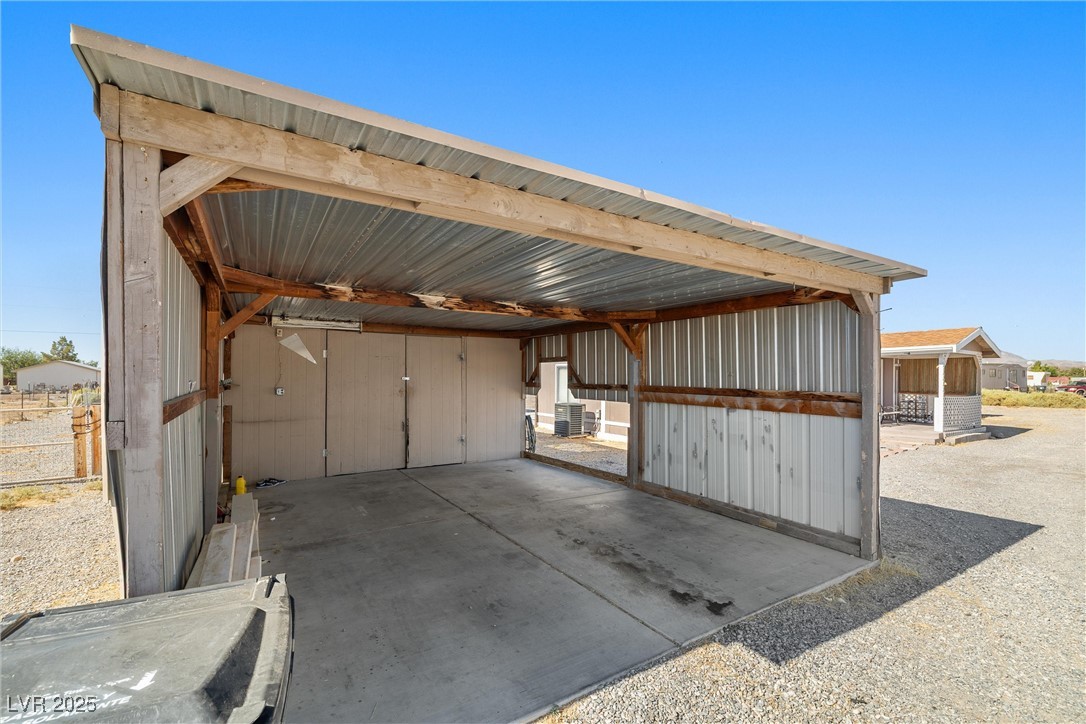 3581 West Dyer Road Pahrump, NV 89048 - Photo 27 of 31 View of garage
