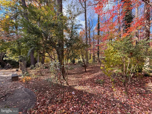 $1,600,000 | 11512 Le Havre Drive, Potomac, MD 20854