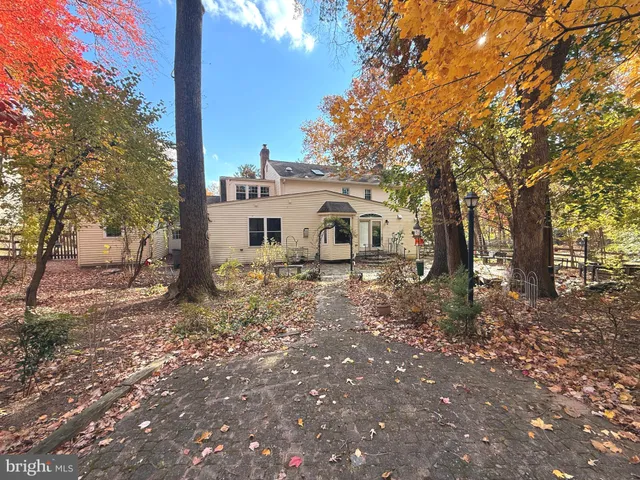 $1,600,000 | 11512 Le Havre Drive, Potomac, MD 20854